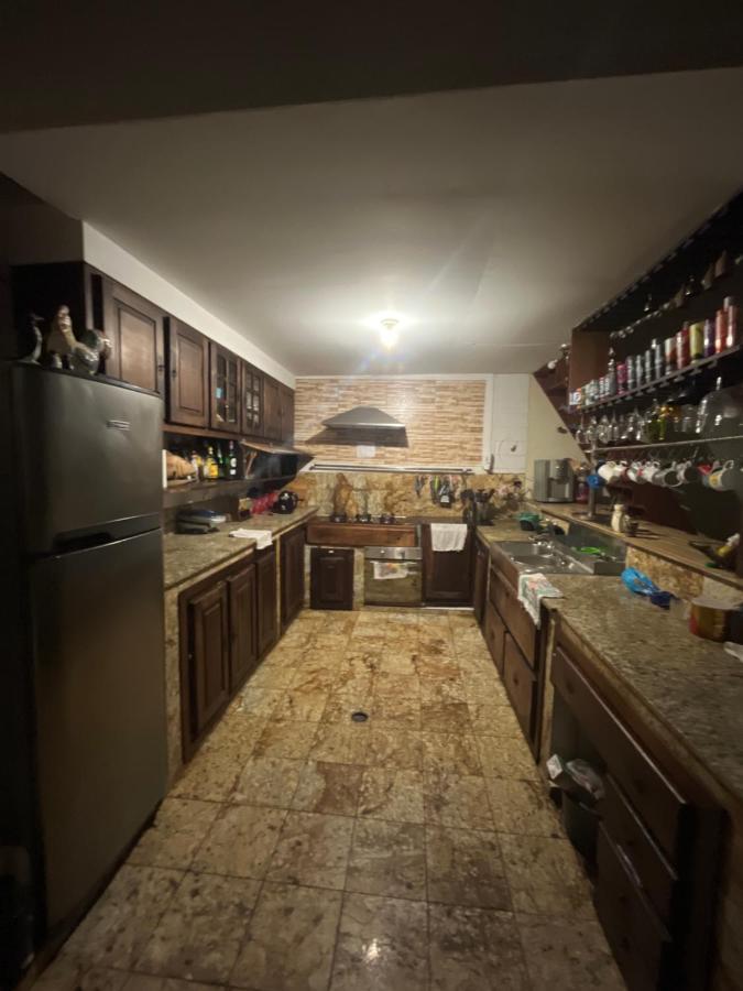 Suite Hostel กูรีตีบา ภายนอก รูปภาพ